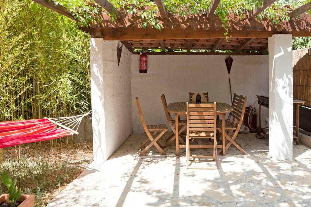 Le Gite Des Garrigues Restinclieres Εξωτερικό φωτογραφία